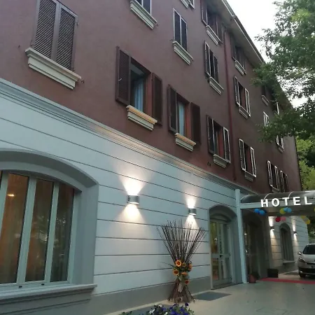 Hotel Primarosa 3*